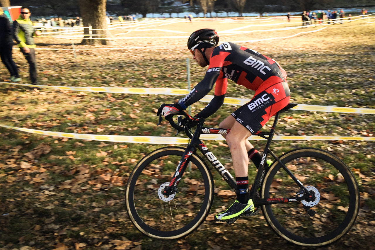 Cyclocross: Lukas Flückiger dominateur à Nyon